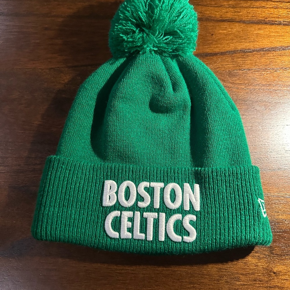 New Era Green Boston Celtics Beanie